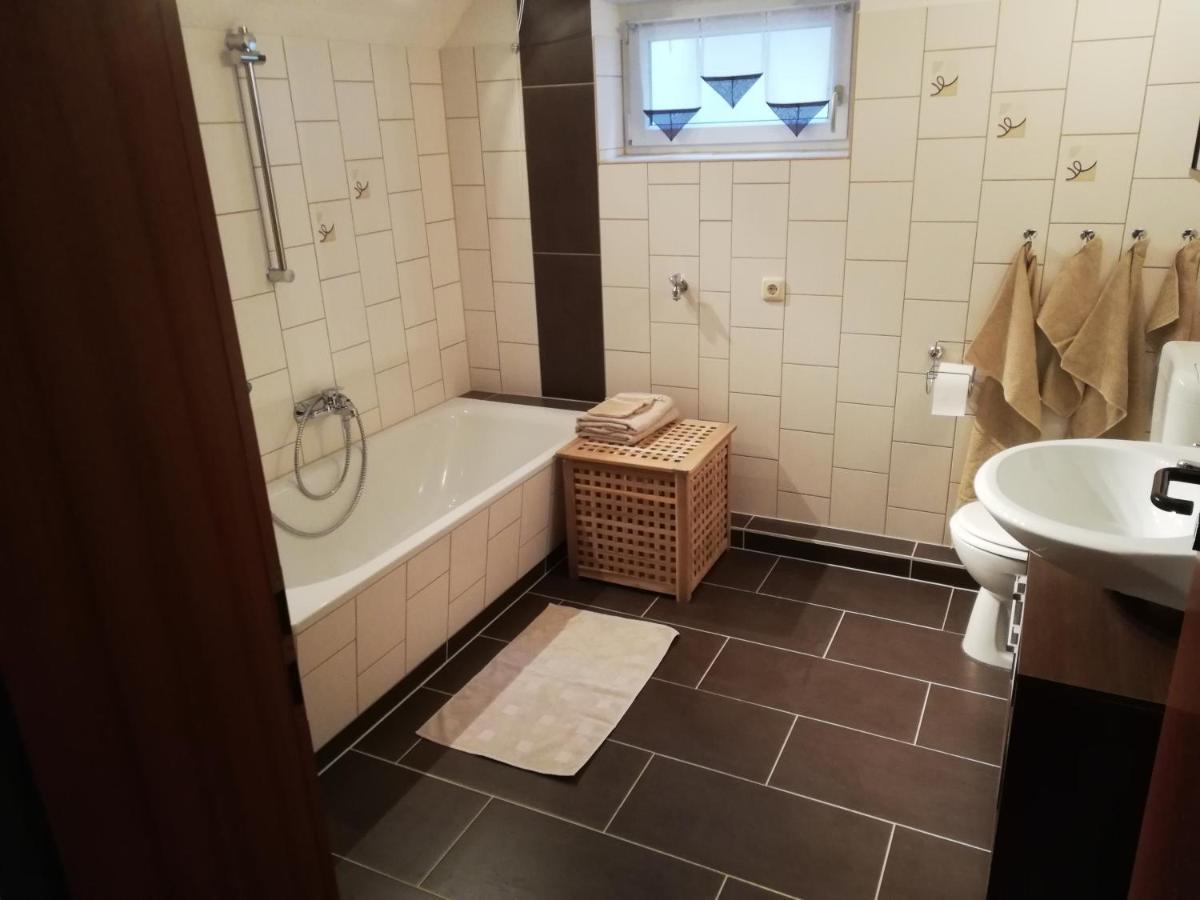 Ferienwohnung Haehnert Schwarzenberg  Bagian luar foto
